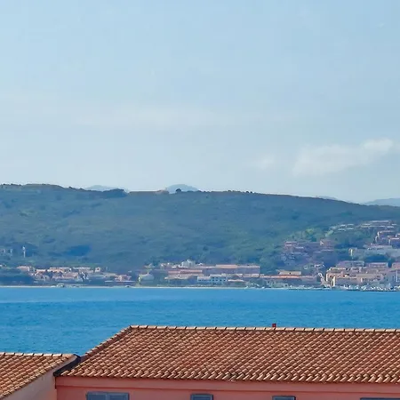 North Sardinia Retreats - Casa Blu Arcipelago Апартаменты Ла-Маддалена